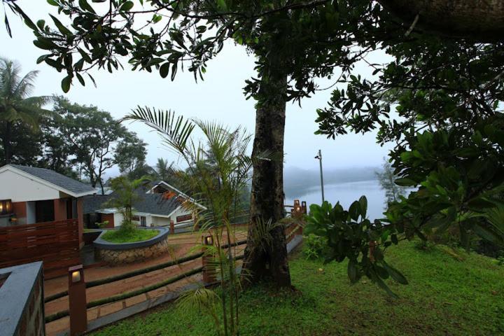 Wayanad Silver Woods Buitenkant foto