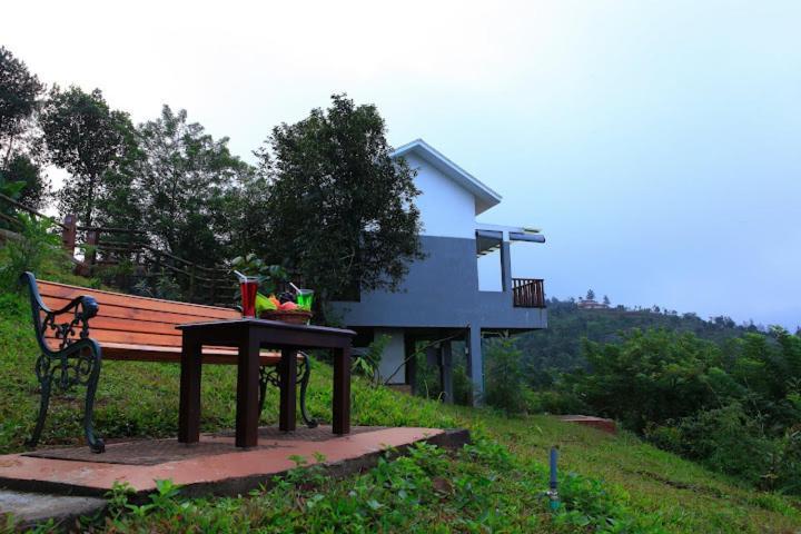 Wayanad Silver Woods Buitenkant foto