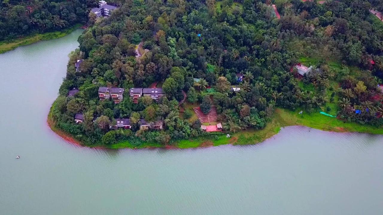 Wayanad Silver Woods Buitenkant foto
